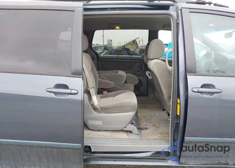 2008 Toyota Sienna Le z USA, uszkodzony, nr VIN 5TDBK23C48S014836